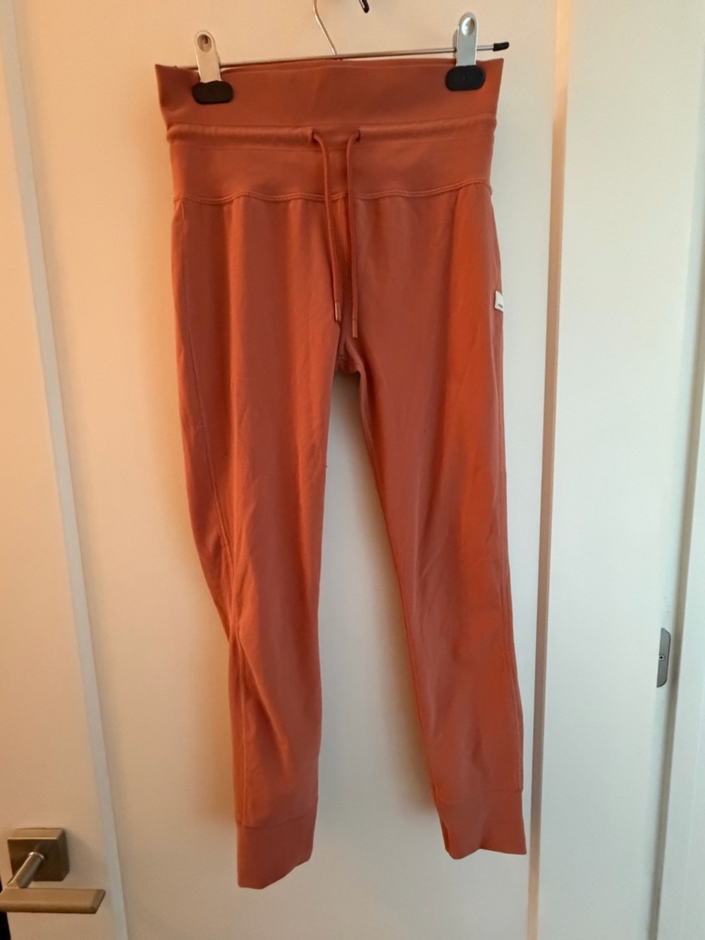 Vuori Womens Leggings in Rust Orange Drawstring Waist